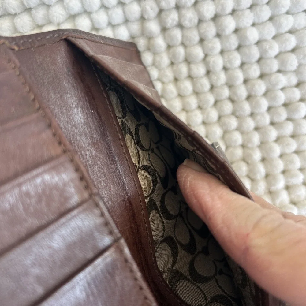 Authentic Coach Womens Leather Snap Closure Bi Fold Cardholder‎ Wallet Brown